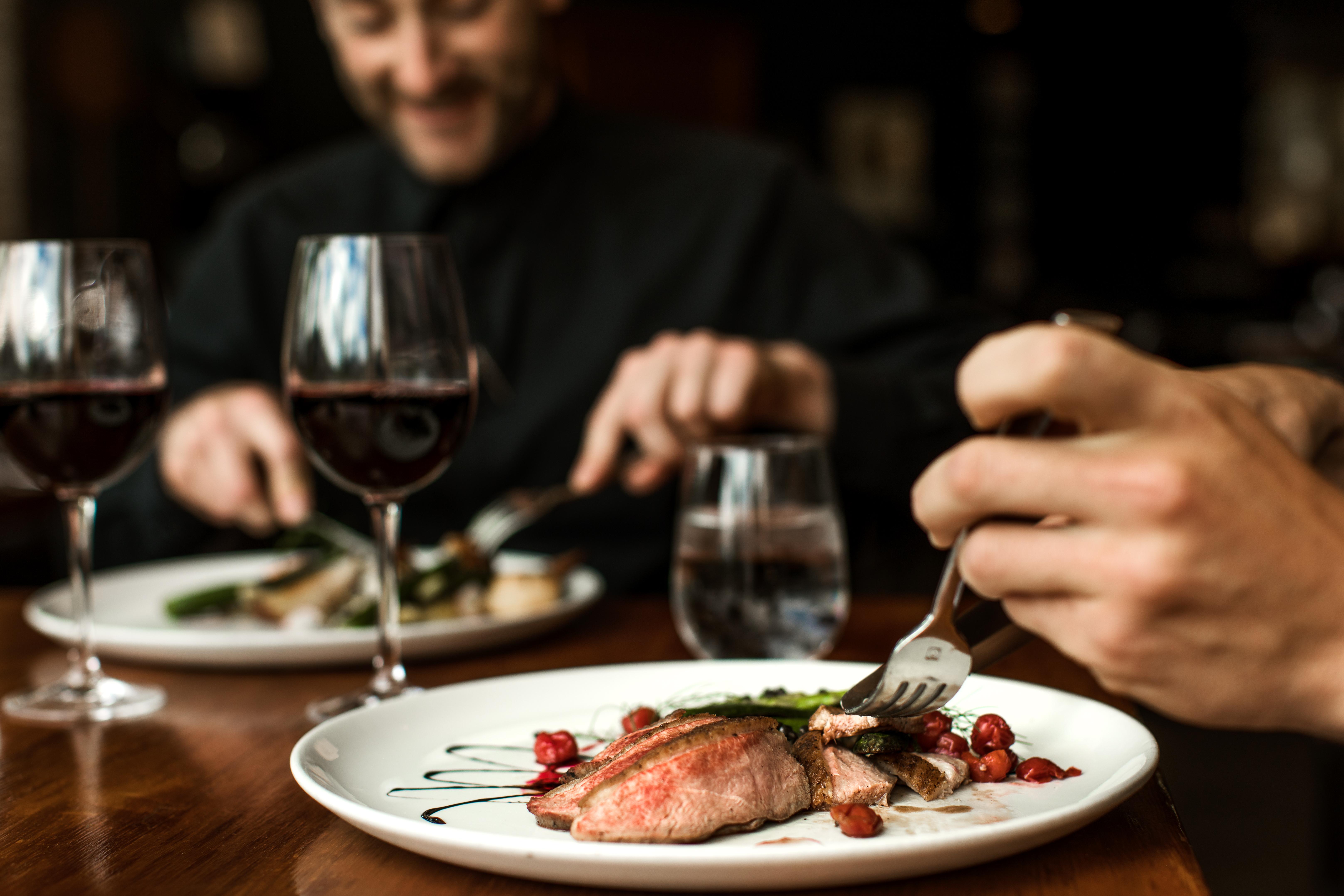 The Juniper Hotel & Bistro Банфф Екстер'єр фото